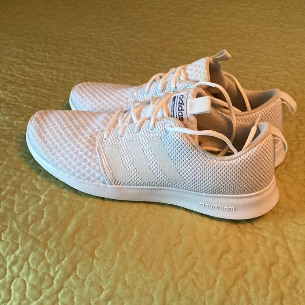 Men’s adidas cloud foam 10.5 - Picture 4 of 8